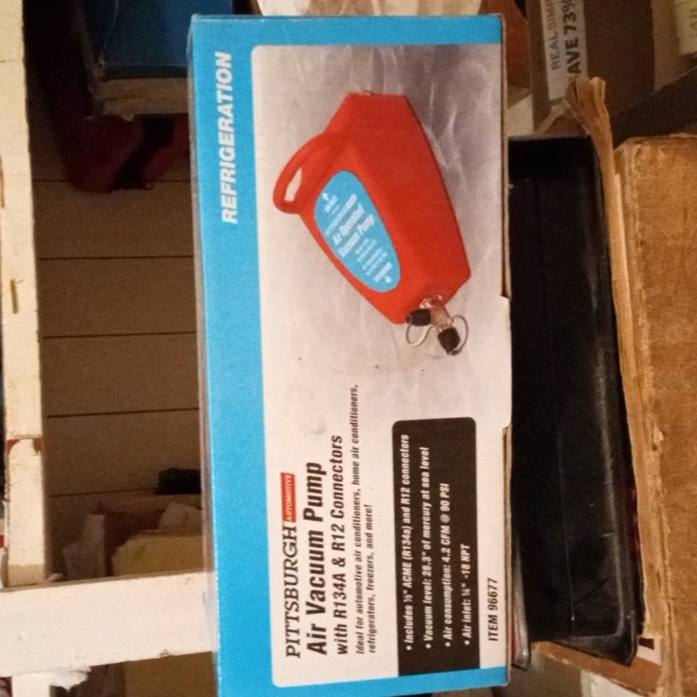 Pittsburgh Air Vacuum pump .New In Box.